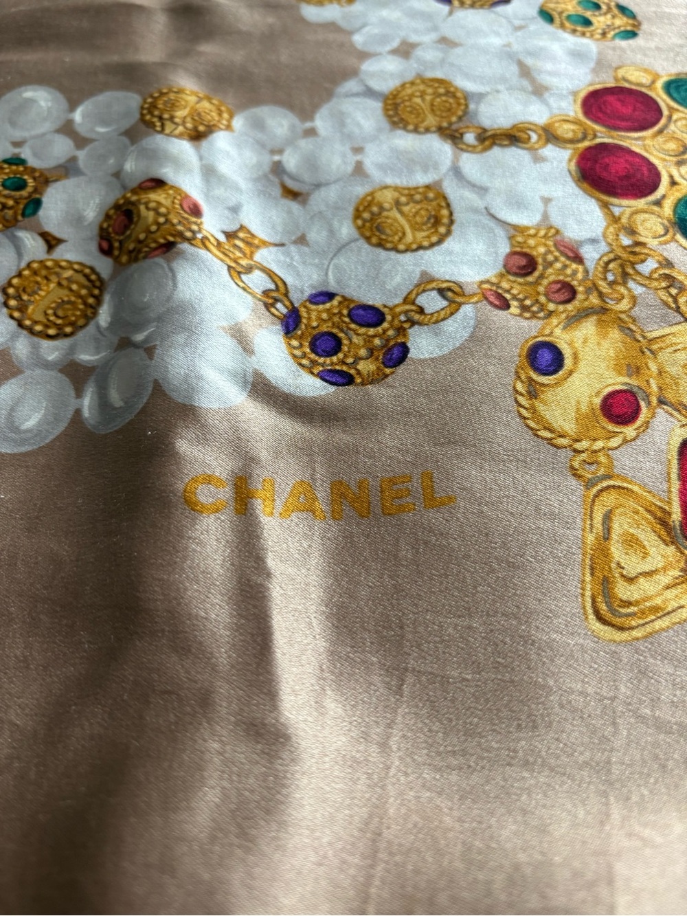 Chanel Vintage Silk Scarf Beige and White Pearl and Jewel Print - Picture 7 of 9